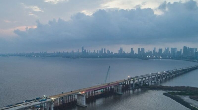 नया समुद्री लिंक मुंबई और नवी मुंबई के बीच यात्रा