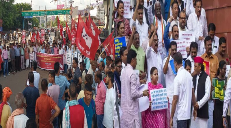 चुनावी रोल्स पर विशेष गहन संशोधन(SIR) को लेकर सियासी घमासान, विपक्ष ने अल्पसंख्यकों के अधिकारों पर जताई चिंता