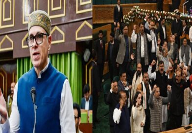 जम्मू-कश्मीर विधानसभा में हंगामा: सीएम उमर अब्दुल्ला के बयान पर विपक्ष की तीखी प्रतिक्रिया, माफी की मांग तेज